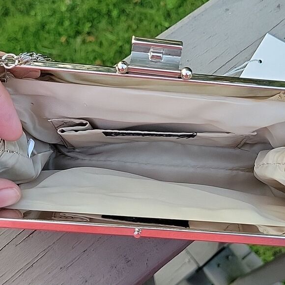 Silver clutch  - Picture 6 of 7